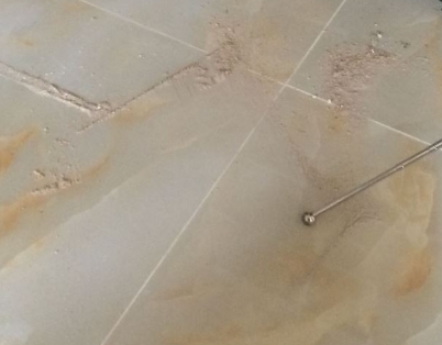 桐柏瓷砖空鼓维修公司分享粘合剂选择不当在瓷砖铺贴过程中可能导致以下问题